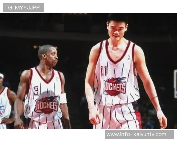 文班将成为NBA历史第十位身高超过226厘米球员与姚明并肩作战