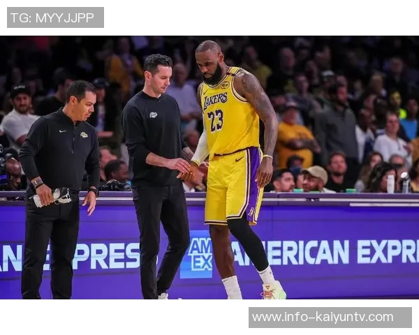 专家分析詹姆斯伤势恢复期为三到四周表明情况并不严重