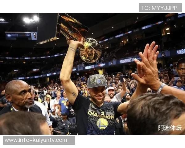 谢泼德回忆与KD的成长历程感慨能成为队友的特别缘分